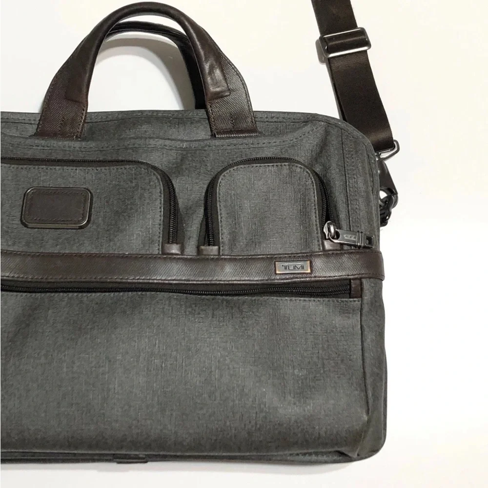 Tumi Alpha 2 T-Pass Laptop Bag Briefcase Earl Gray-Brown Leather